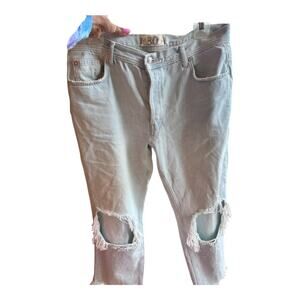 We The 30 Thirty Light Wash Distressed Straight Leg Jeans – Size 30